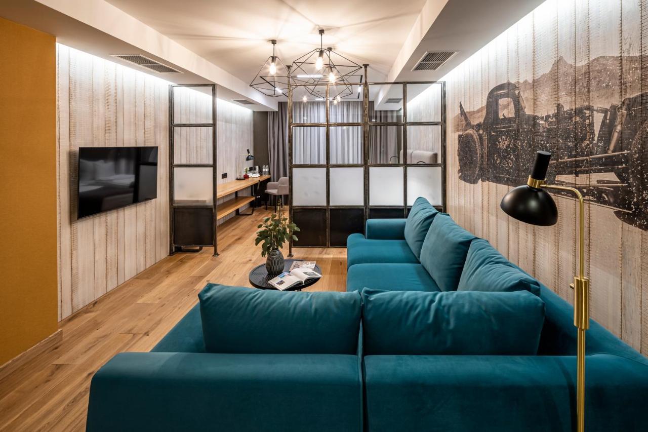 Loft7 فندق إلفيف