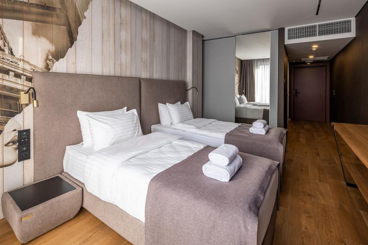 Loft7 Hotel 4*